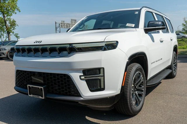 New 2026 Bright White Clearcoat Jeep  image 2
