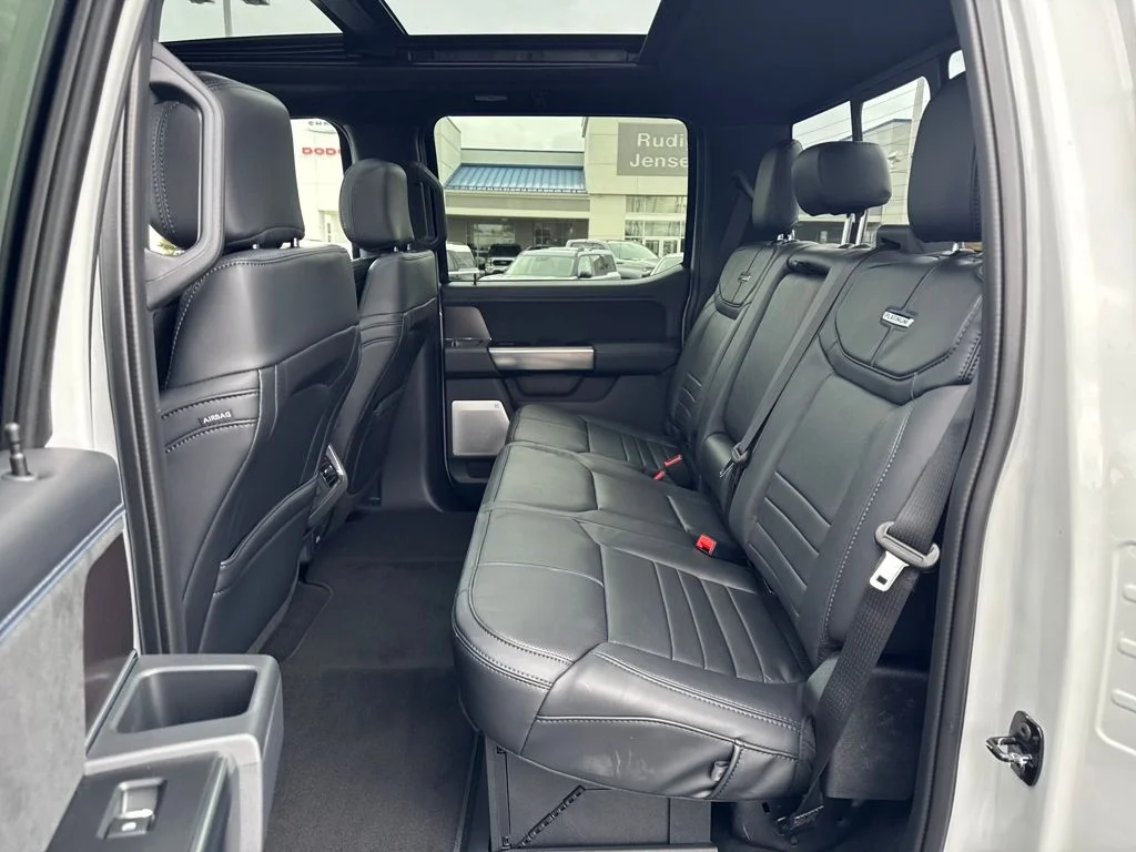 2026 Ford F-350 Super Duty Platinum - Photo 25
