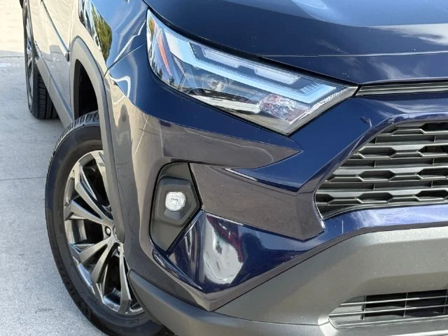 Used 2023 Blueprint Toyota XLE Premium image 4