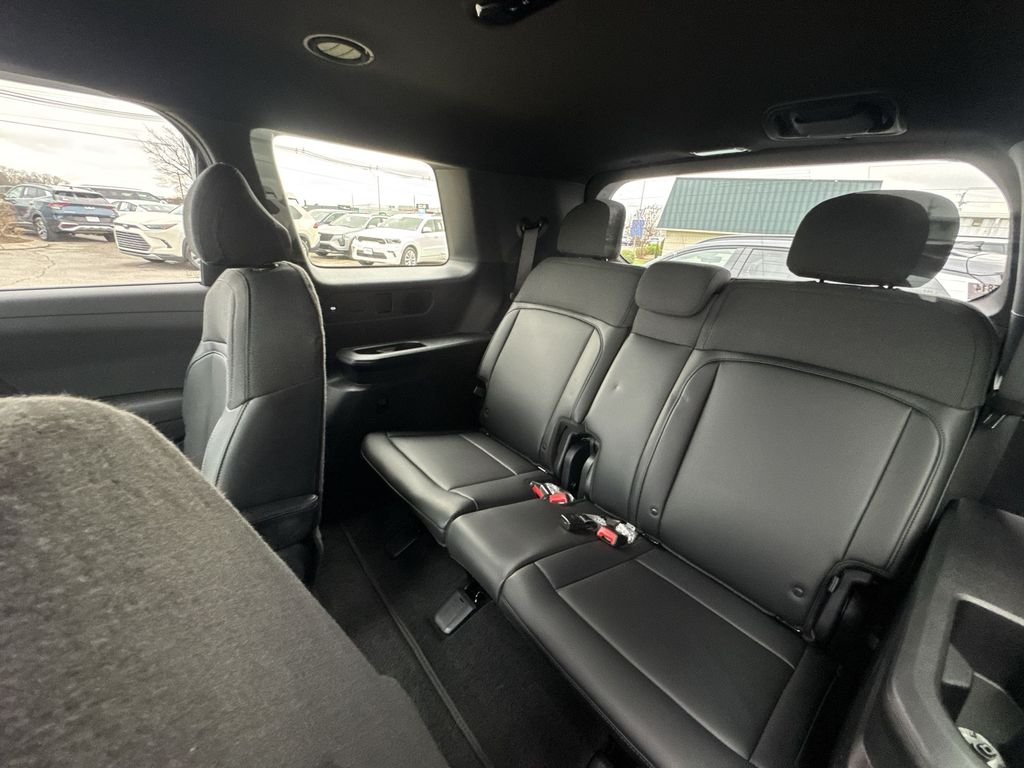 New 2027 Black Kia S image 24