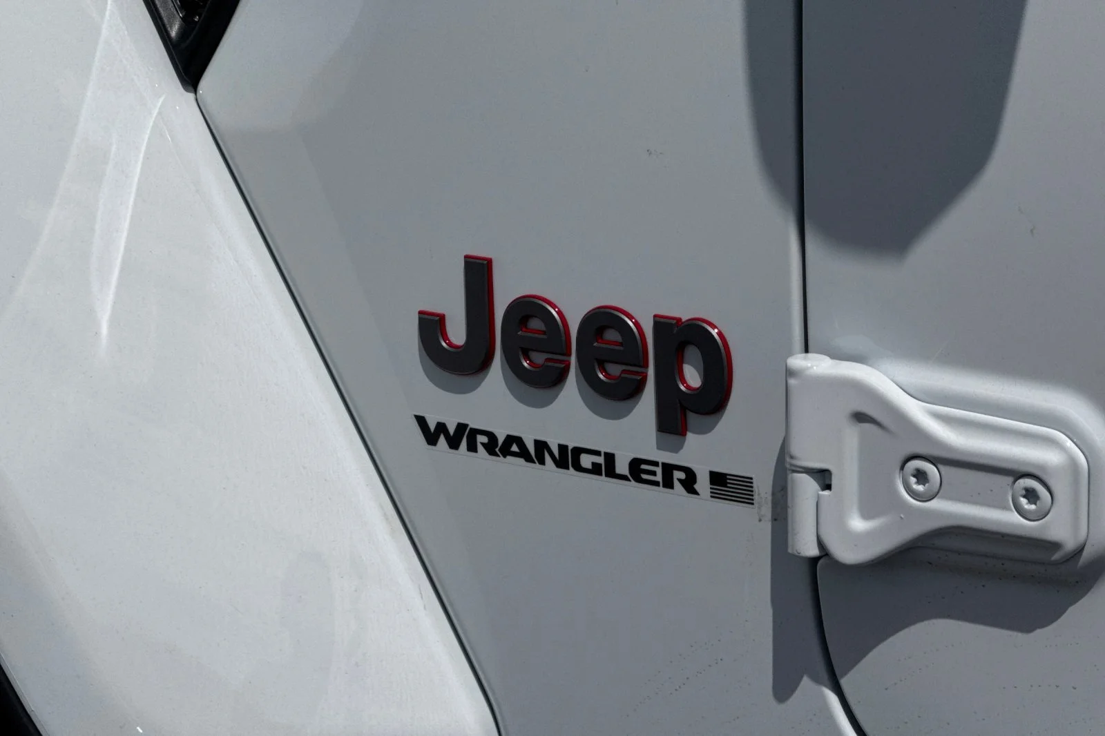 New 2026 Bright White Clear-Coat Exterior Paint Jeep Rubicon X image 27