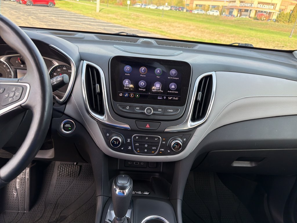 Certified Used 2020 SILVER ICE METALLIC Chevrolet Premier image 17