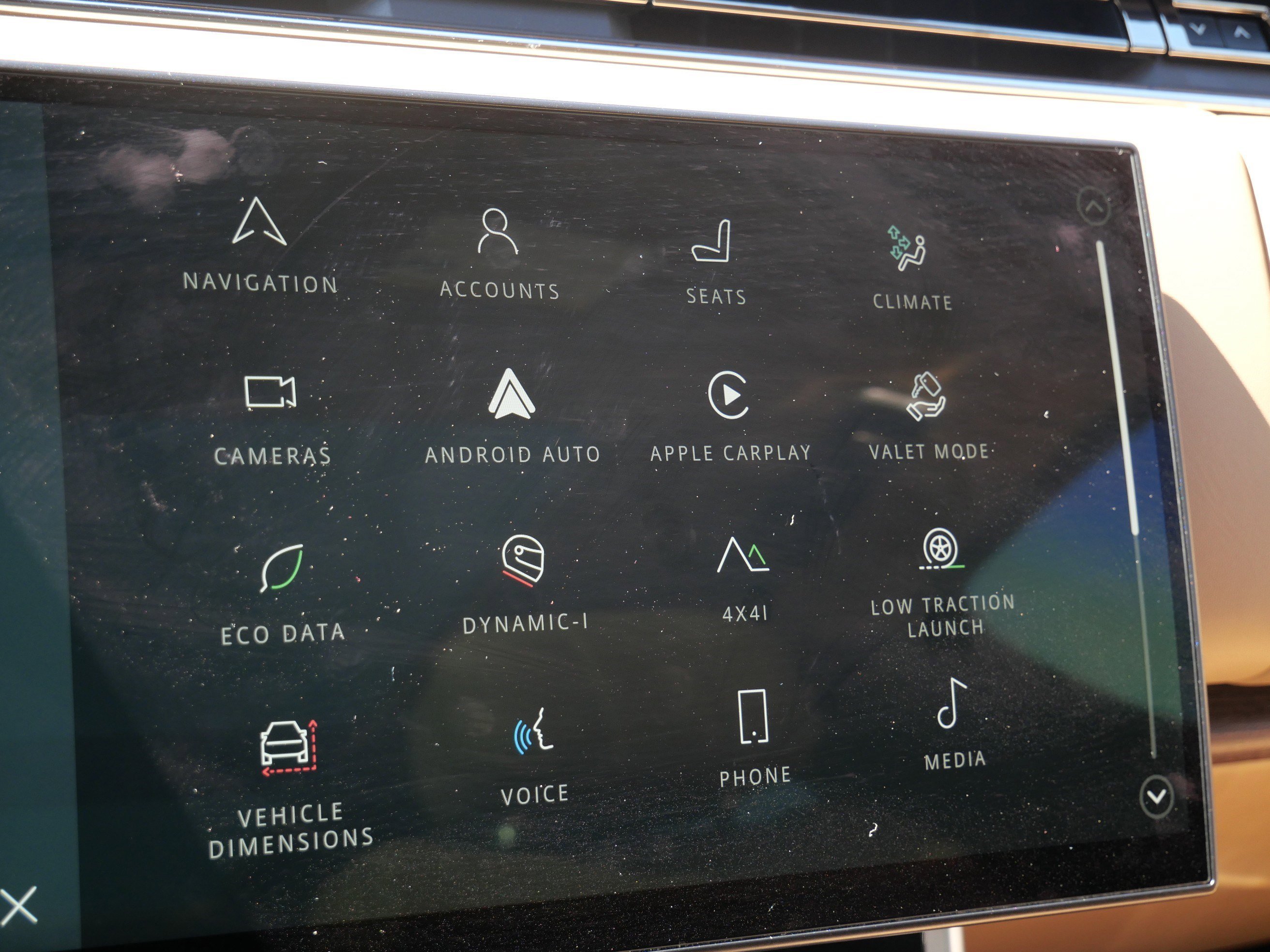 Used 2023 Black Land Rover Autobiography image 33