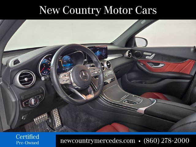 Used 2022  Mercedes-Benz GLC 300 image 16