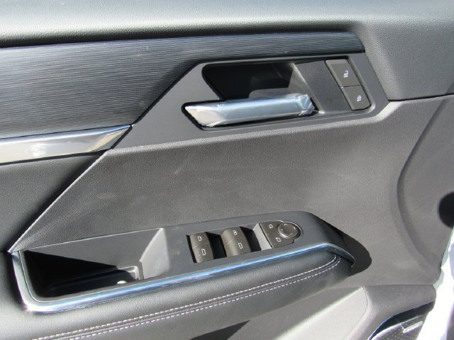 2027 GMC Acadia Elevation - Photo 10