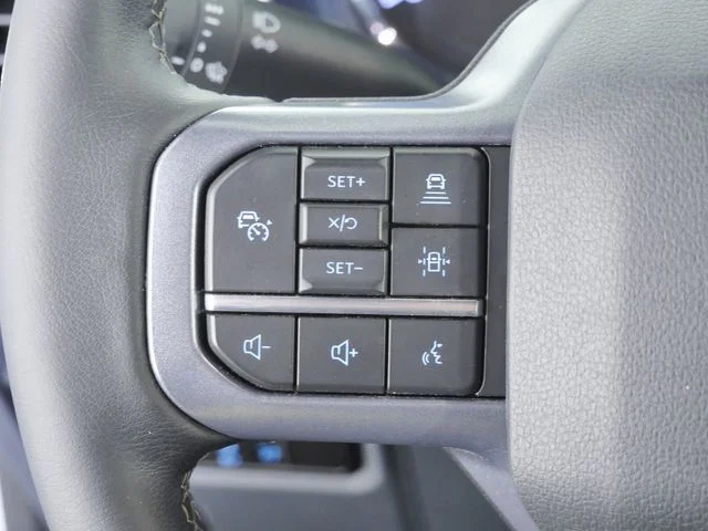 Used 2023 White Ford XLT image 27