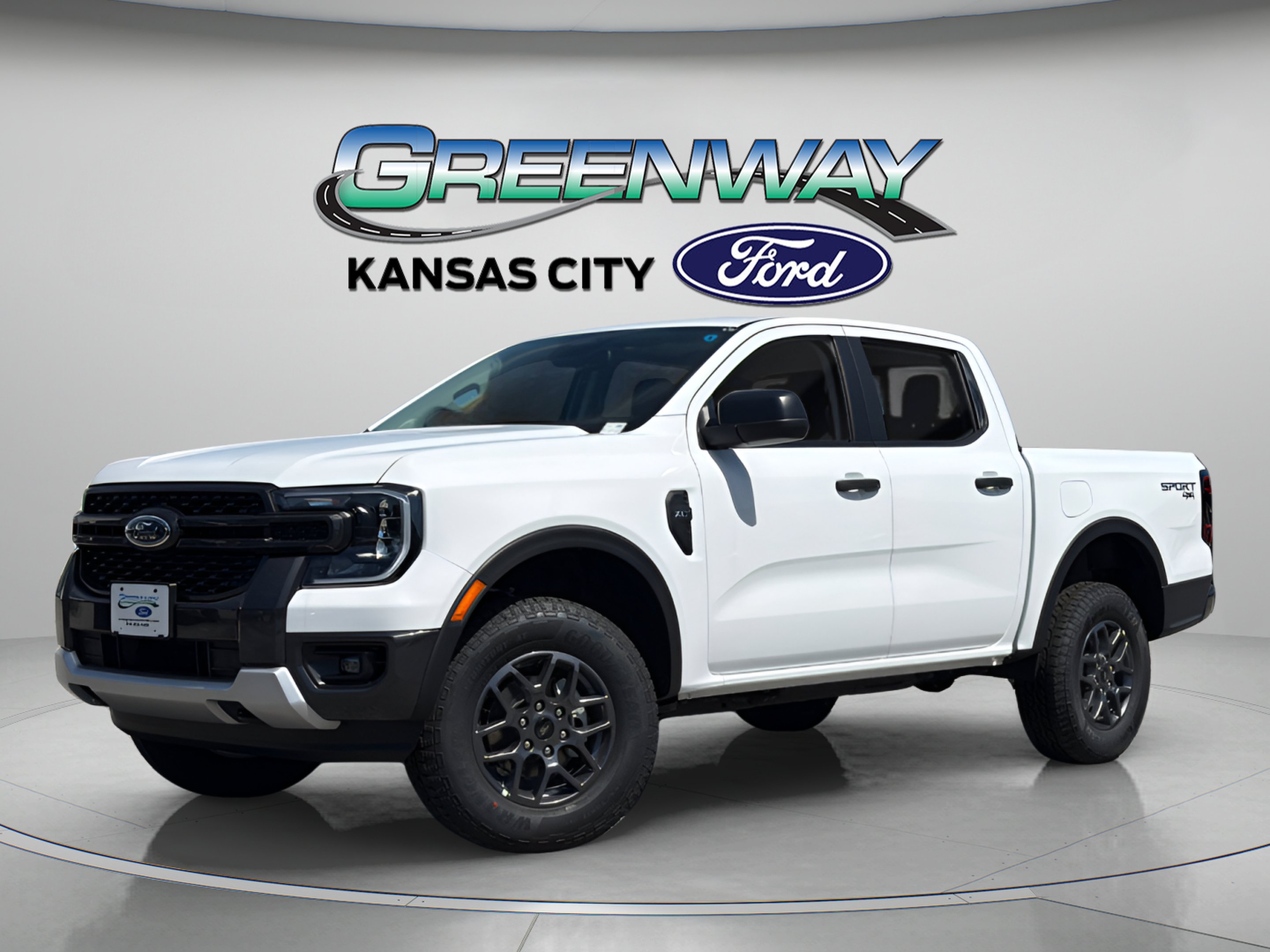 New 2026 Oxford White Ford XLT image 4