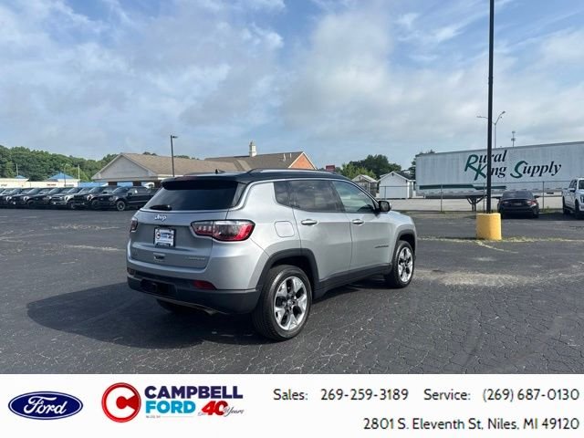 Used 2021 Billet Silver Metallic Clearcoat Jeep Limited image 3