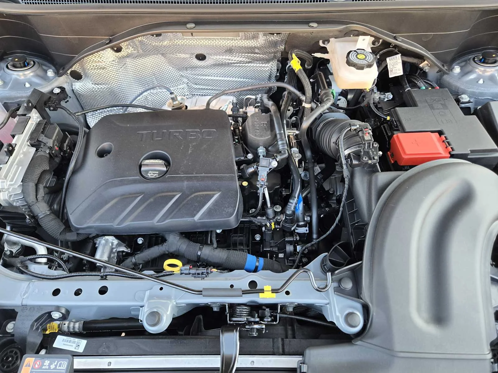 2026 Buick Encore GX Sport Touring - Photo 19