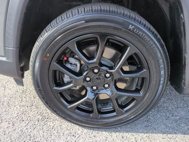 Used 2024 Gray Jeep Altitude Special Edition image 10