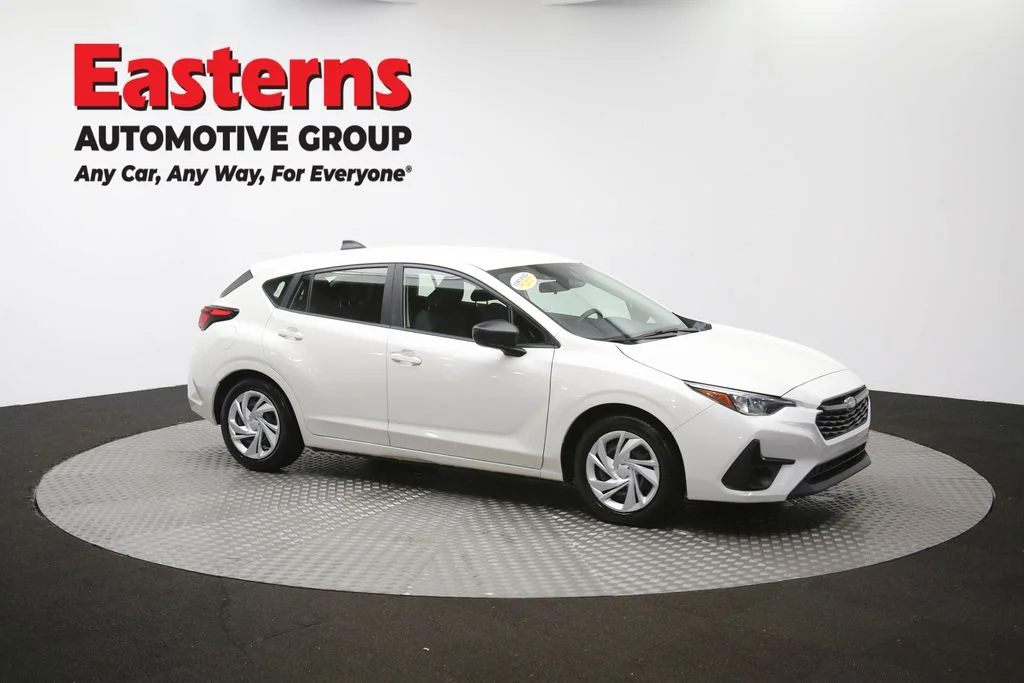 Used 2024 White Subaru Base image 45
