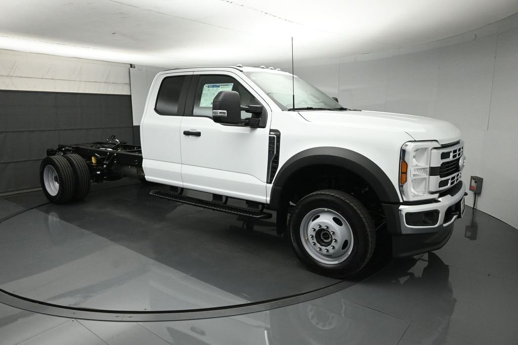 2026 Ford F-450 XL 4x4 SuperCab 192-In DRW's photo