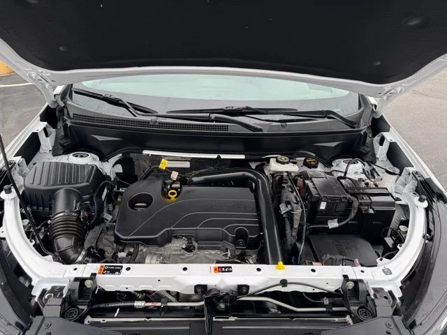 2024 Chevrolet Equinox LT - Photo 13