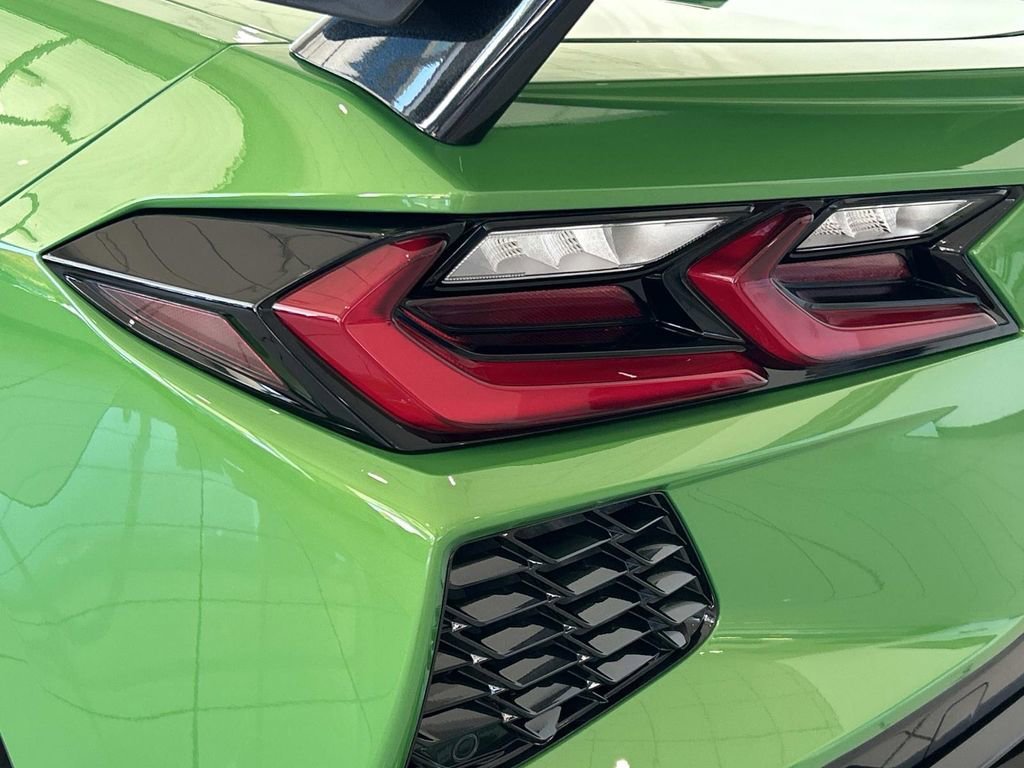 New 2026 Roswell Green Metallic Chevrolet 2LT image 11