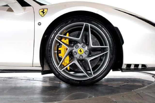 Certified Used 2021 Bianco Fuji Ferrari  image 22