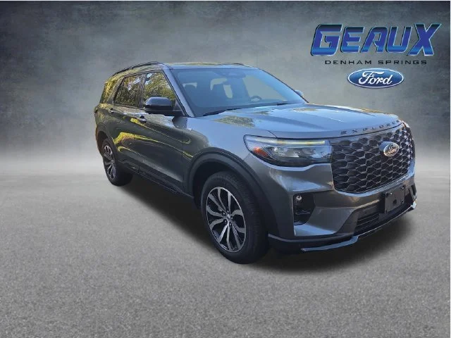 Used 2025 Gray Ford ST-Line image 1