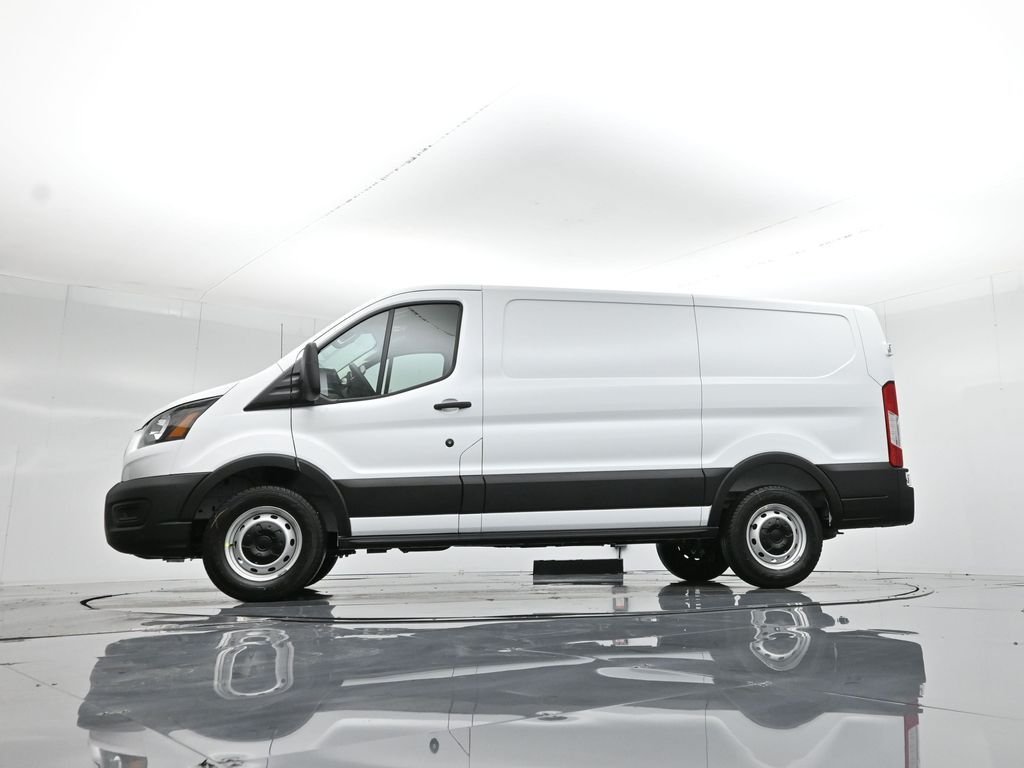 New 2026 Oxford White Ford Base image 40