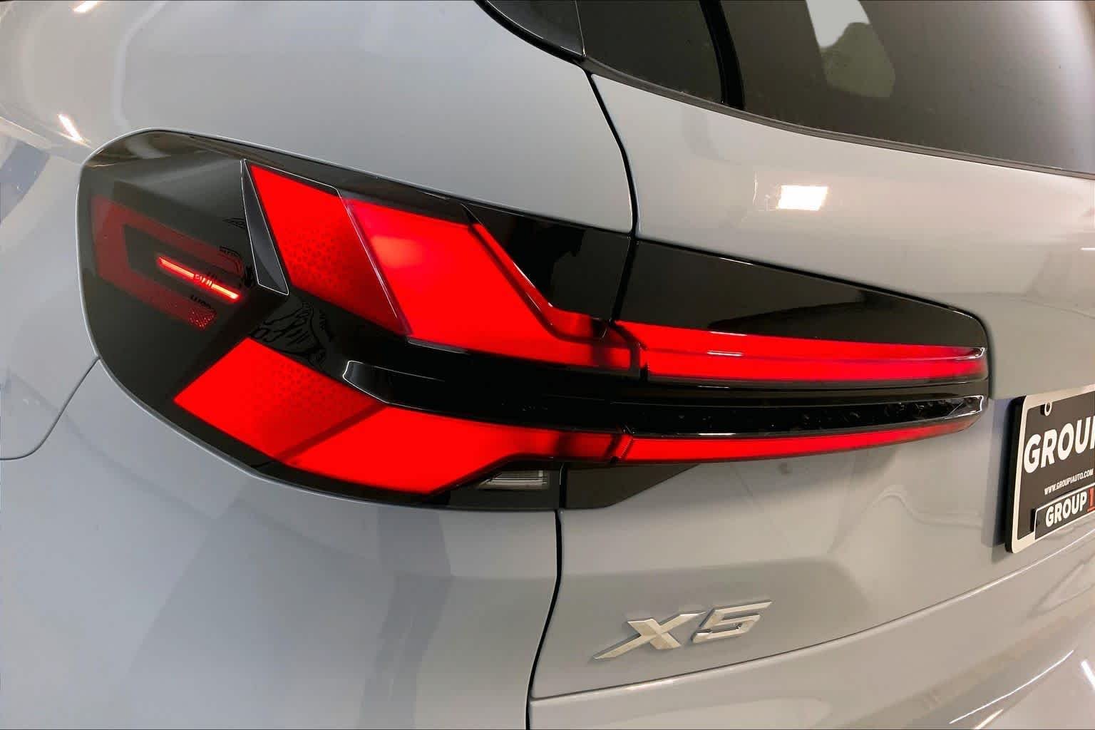 New 2026 Brooklyn Grey Metallic BMW xDrive40i image 14