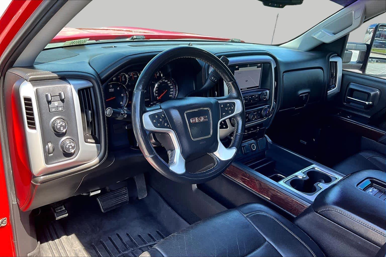 Used 2016 Cardinal Red GMC SLT image 18