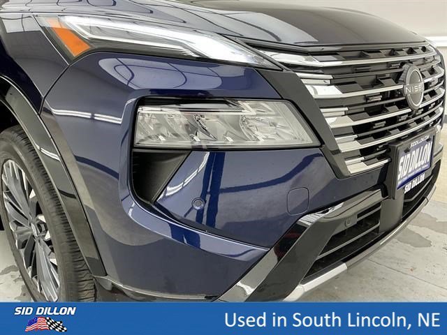 Used 2026 Deep Ocean Blue Pearl Nissan Platinum image 28