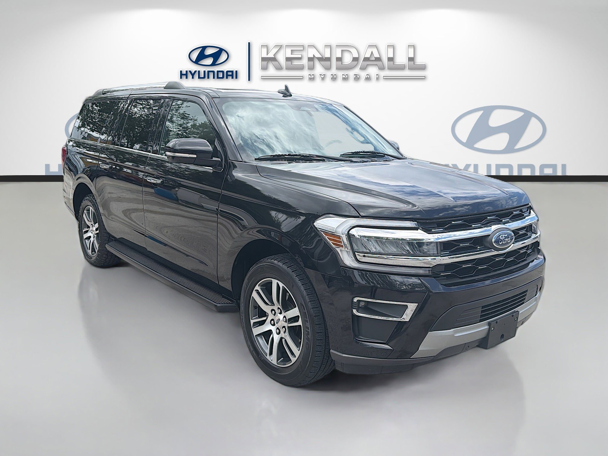 2024 Ford Expedition Limited MAX's photo