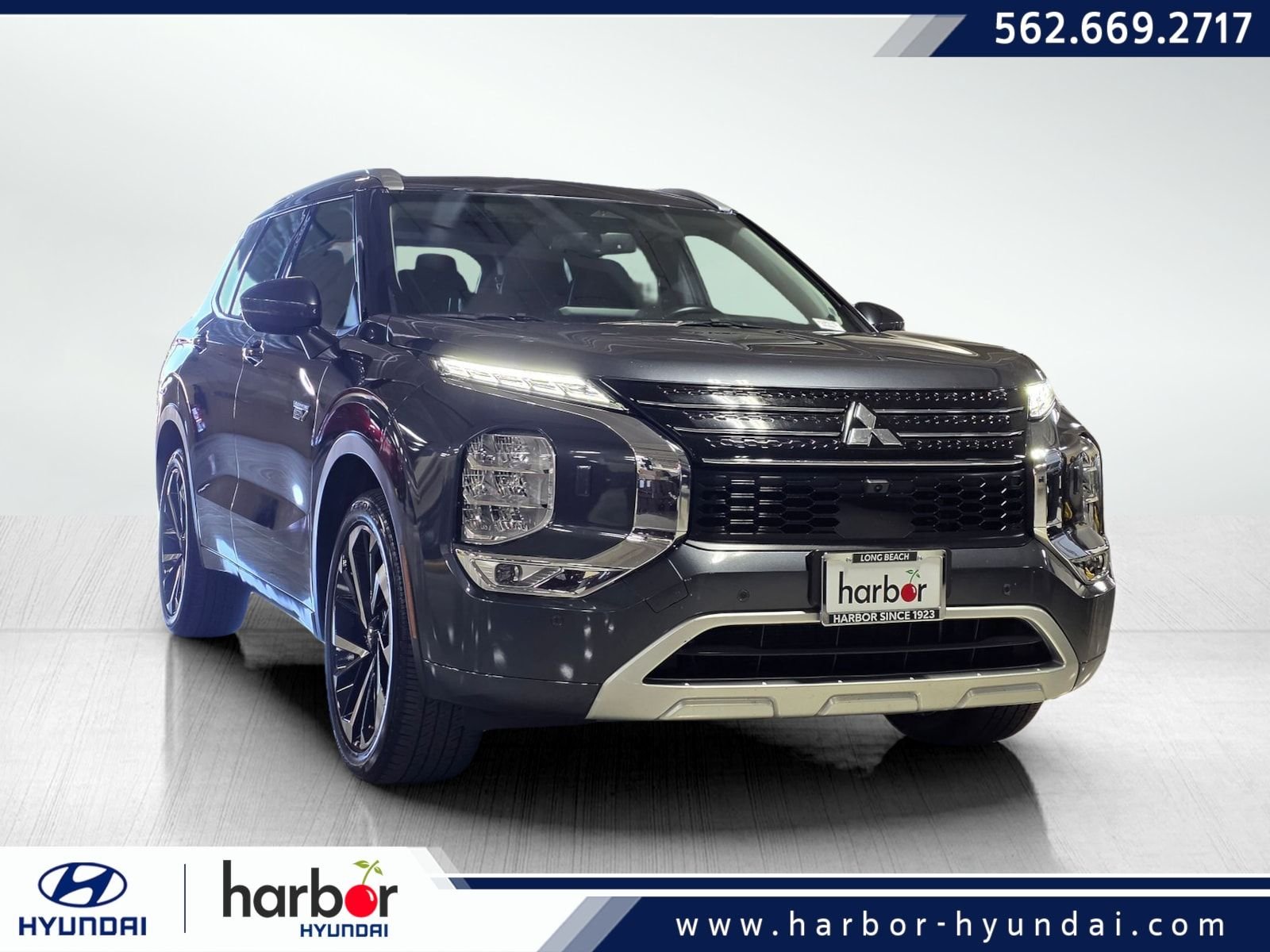 2024 Mitsubishi Outlander Plug-in Hybrid