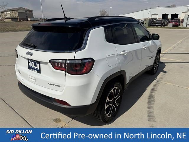 Used 2022 Bright White Clearcoat Jeep Limited image 8