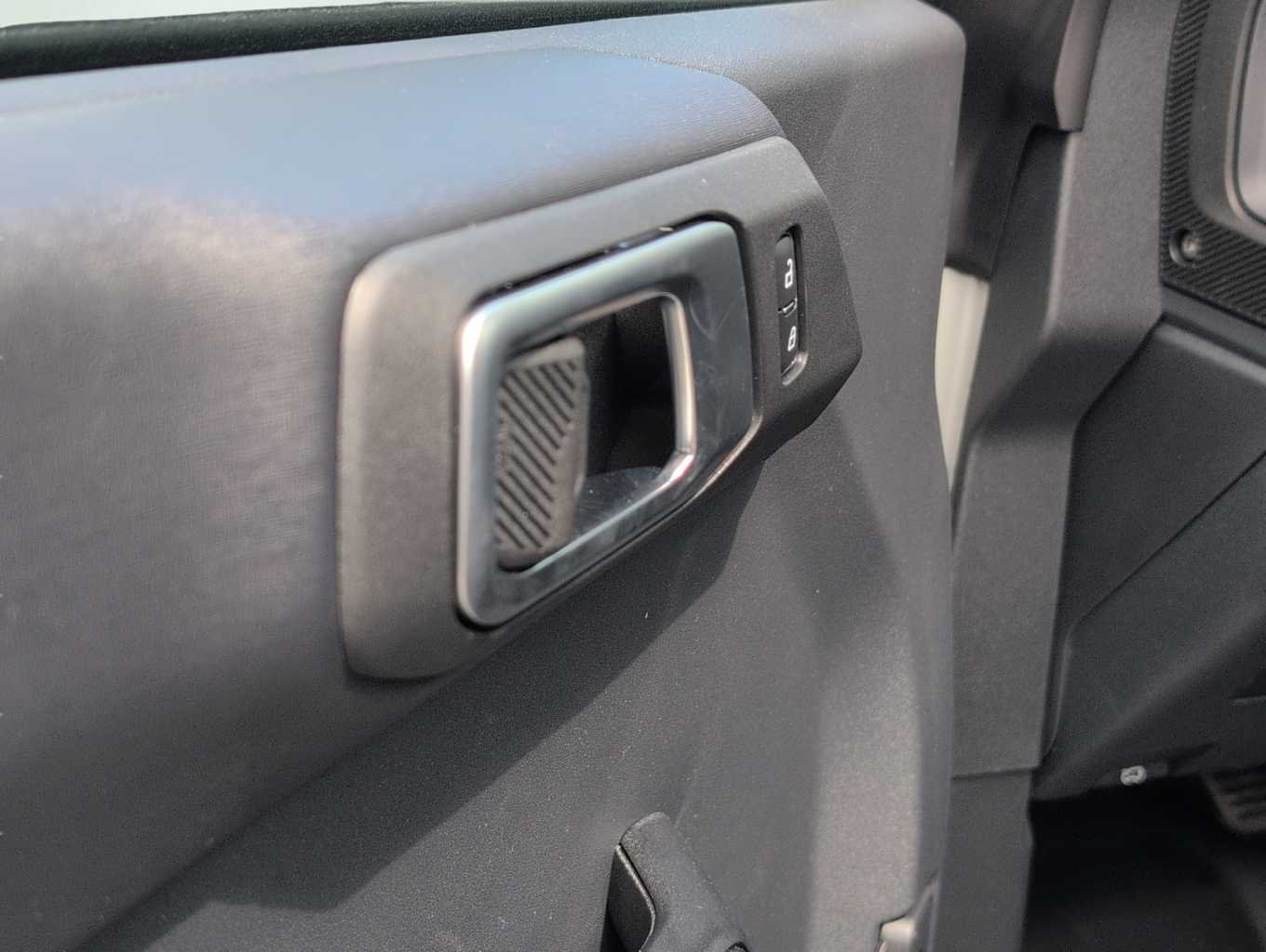 New 2026 Avalanche Gray Ford Badlands® image 20