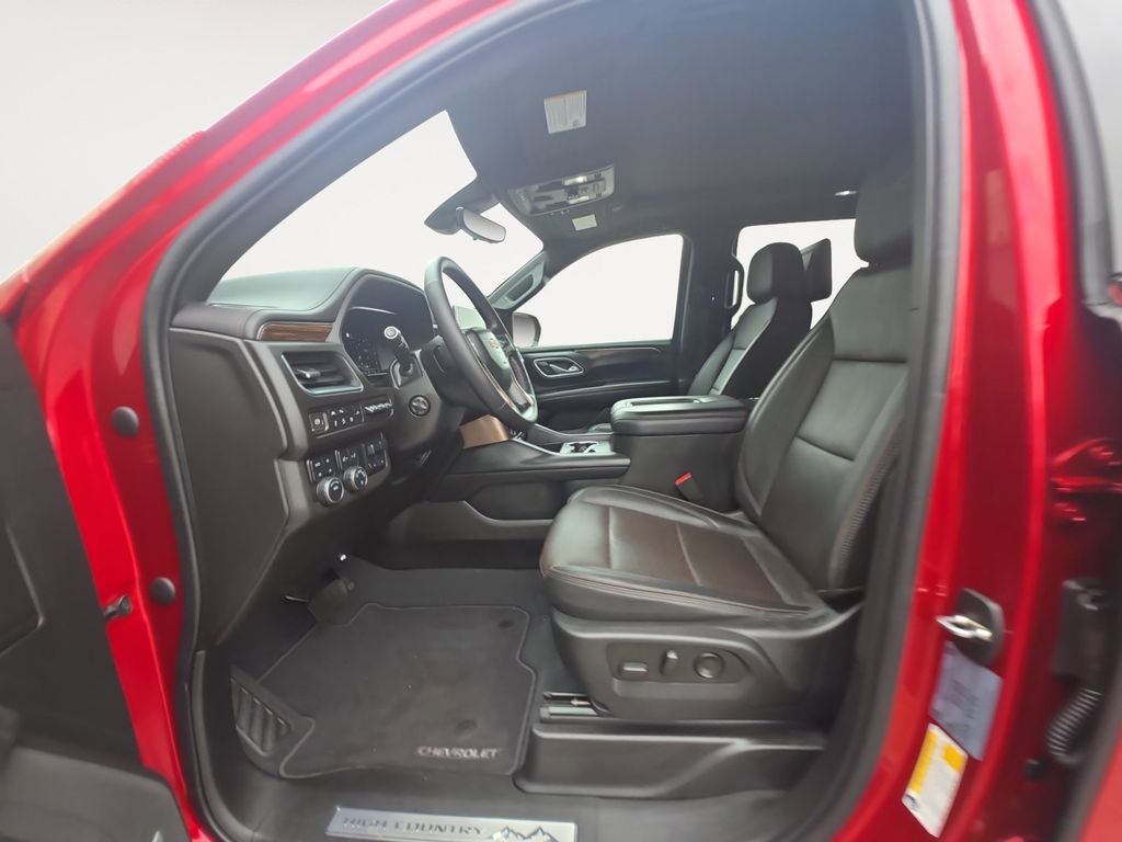 Used 2022 Red Chevrolet High Country image 10