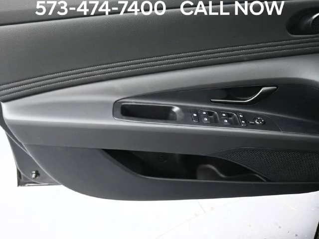 Used 2026 Black Hyundai SEL Sport Premium image 11