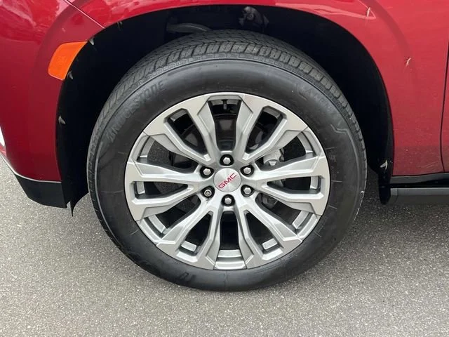 Used 2022 Cayenne Red Tintcoat GMC Denali image 8