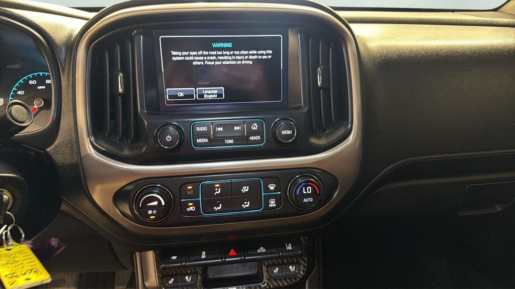 Used 2018 Black GMC Denali image 11