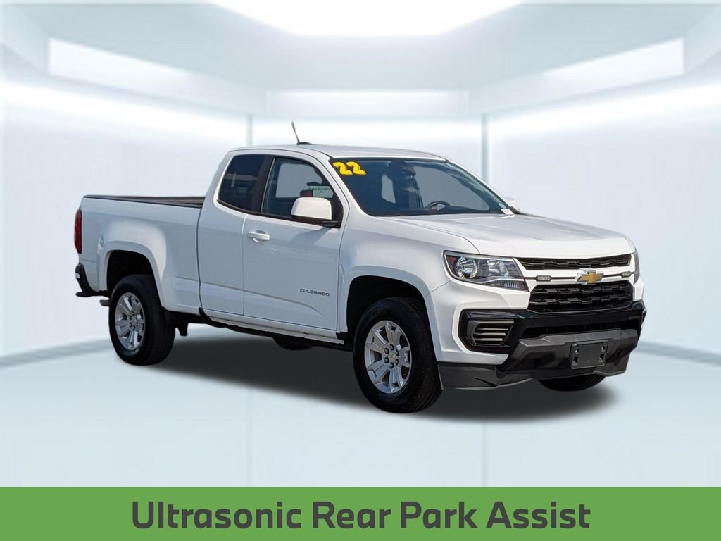 Used 2022 White Chevrolet LT image 9