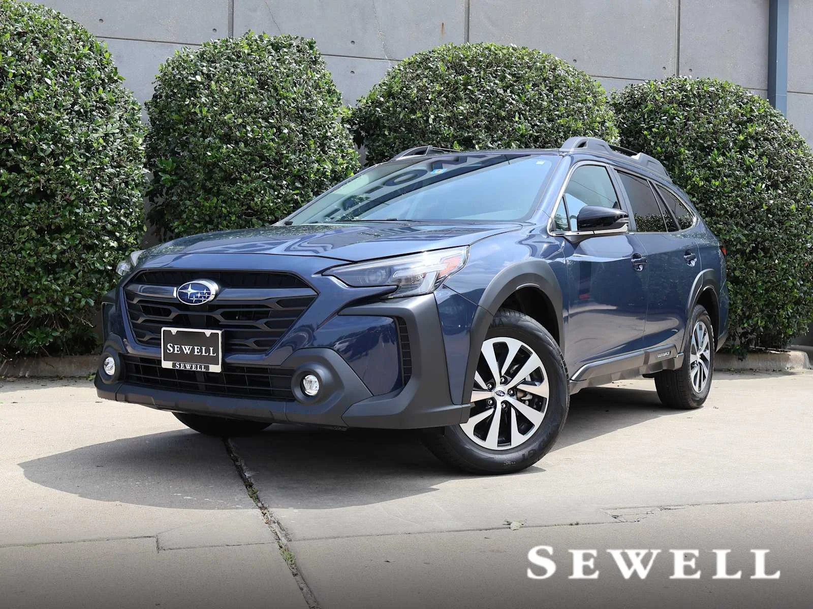 2024 Subaru Outback Premium's photo