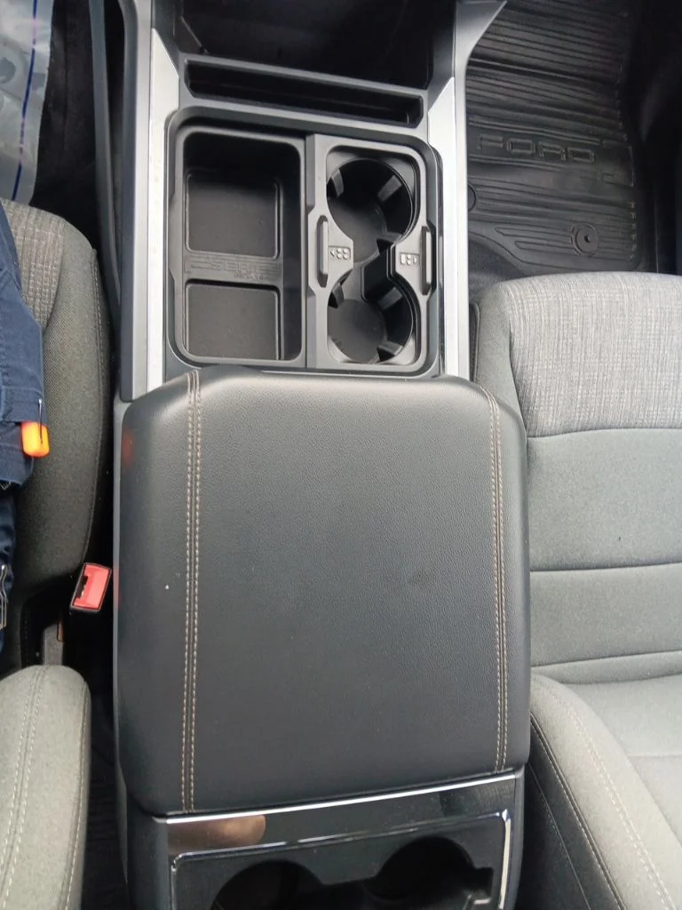 Used 2024 Oxford White Ford XLT image 23