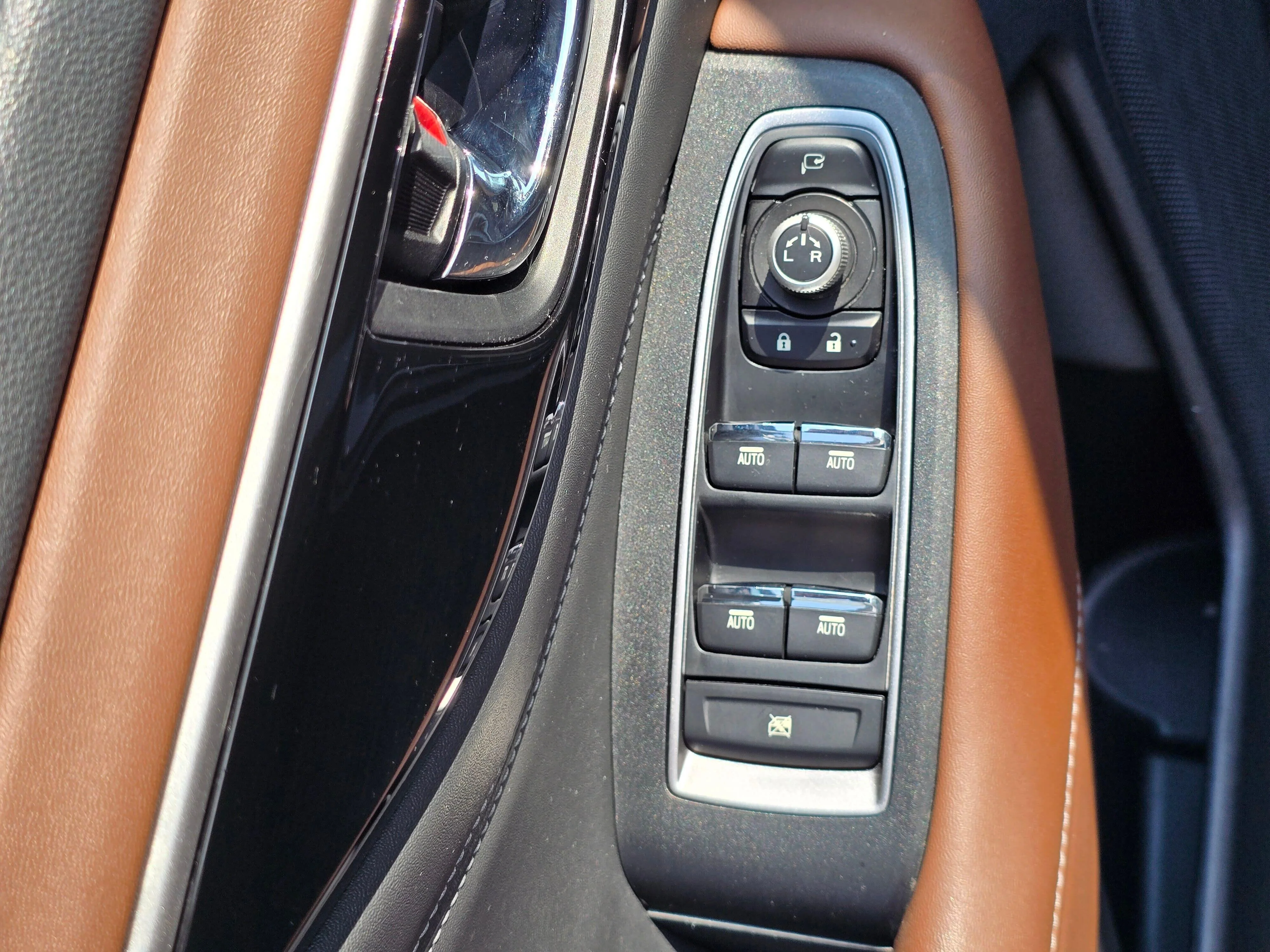 Used 2020 Gray Metallic Subaru Touring XT image 13
