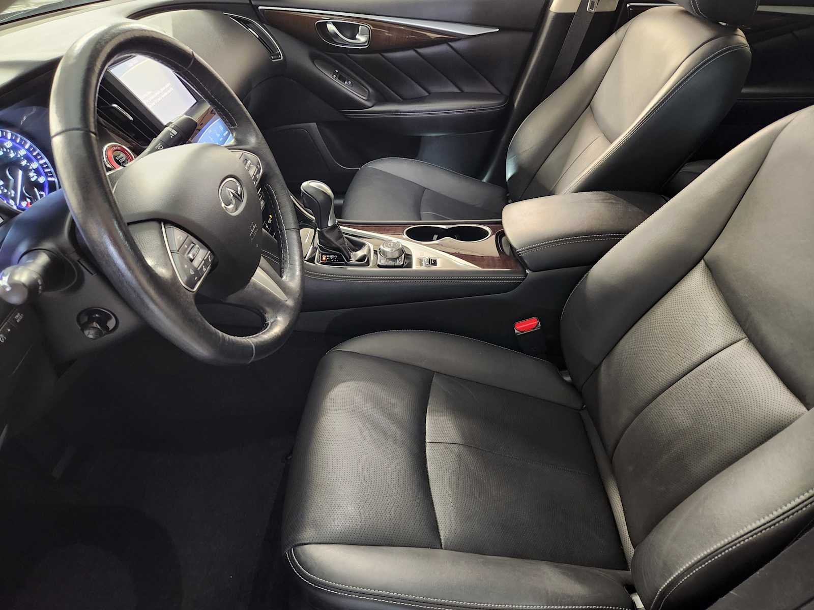 Used 2016 Graphite Shadow INFINITI 3.0t Premium image 13