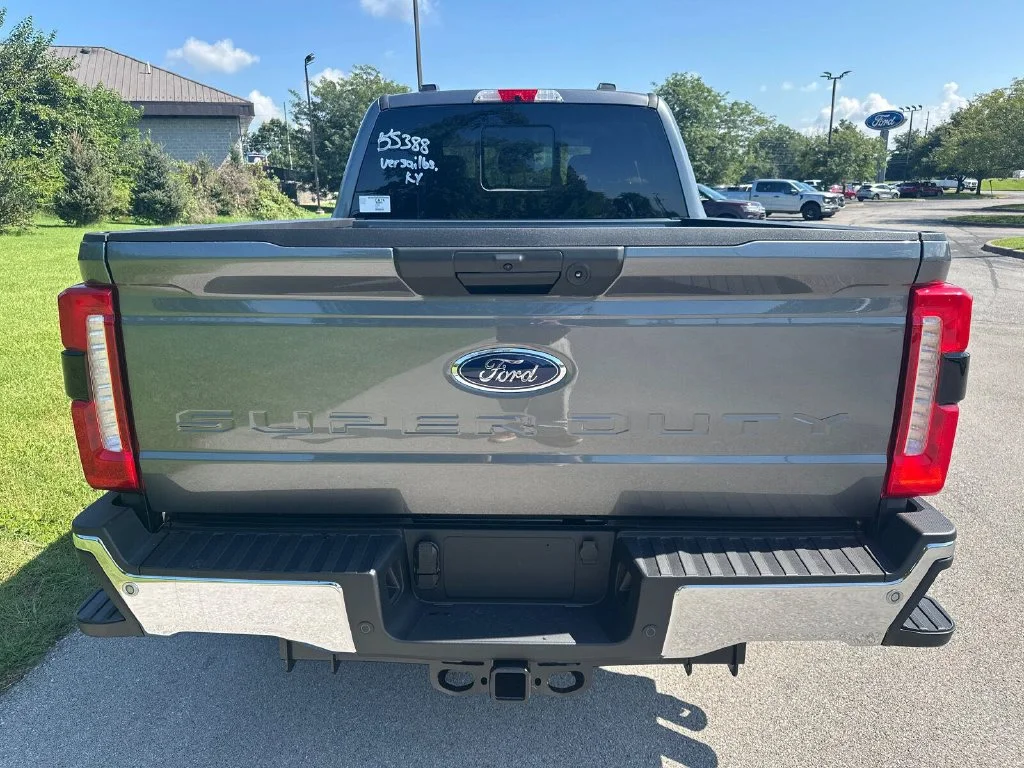New 2026 Gray Ford XLT image 10
