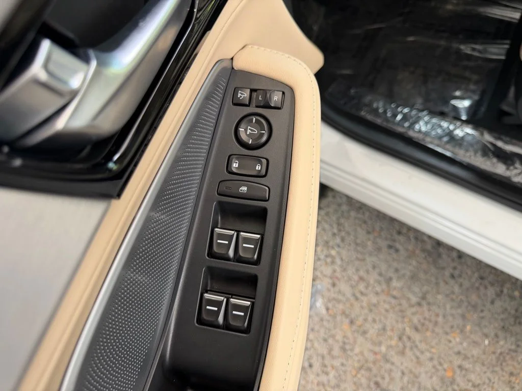 New 2026 Platinum White Pearl Acura Technology Package image 13