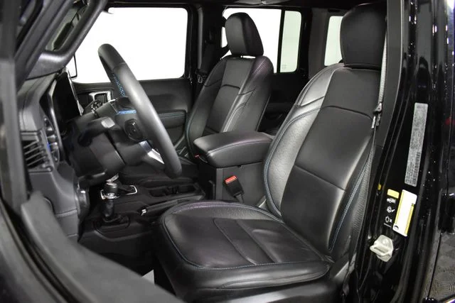 Used 2024 Black Jeep High Altitude 4xe image 9