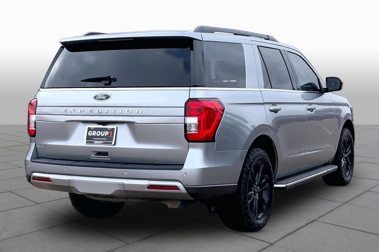 Certified Used 2023 Iconic Silver Metallic Ford XLT image 13
