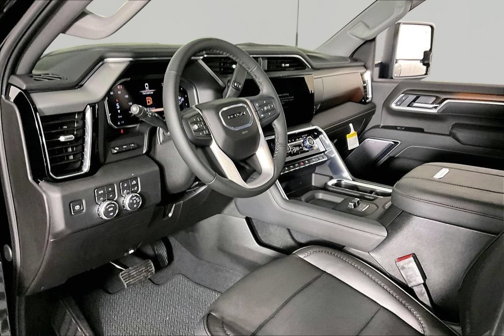 2026 GMC Sierra 3500HD Denali - Photo 7