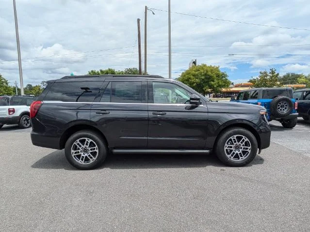 New 2026 Dark Matter Gray Metallic Ford Active image 37