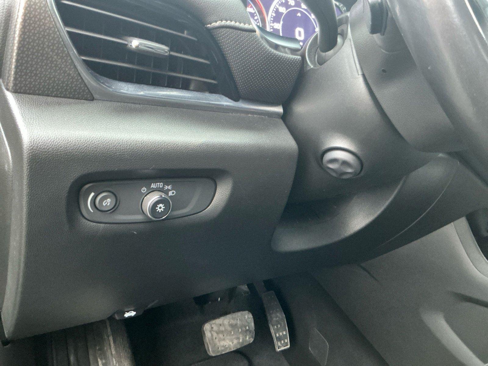 2022 Chevrolet Traverse Premier - Photo 18