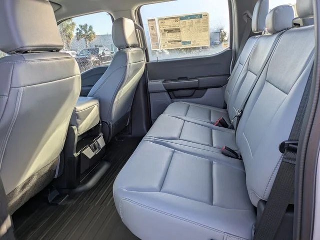 New 2026 Oxford White Ford XL image 14