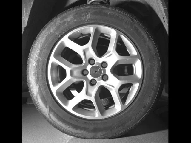 Used 2015 Alpine White Jeep Latitude image 10