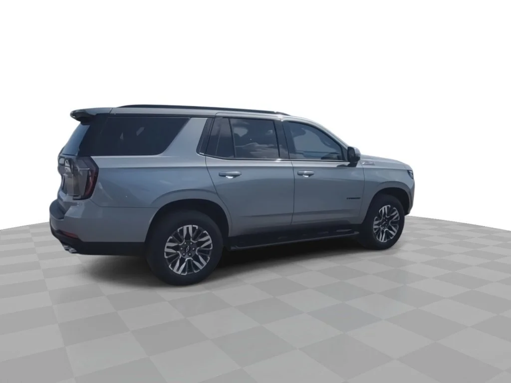 2026 Chevrolet Tahoe Z71 - Photo 8