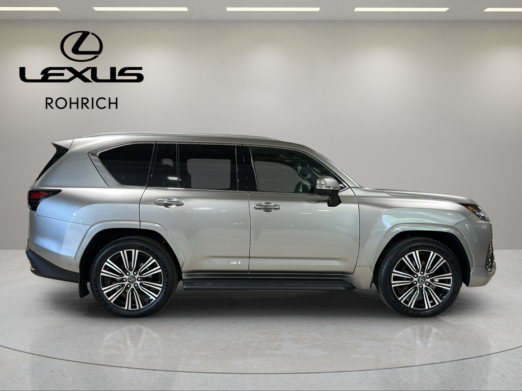 New 2026 Atomic Silver Lexus LX 700h LUXURY image 7