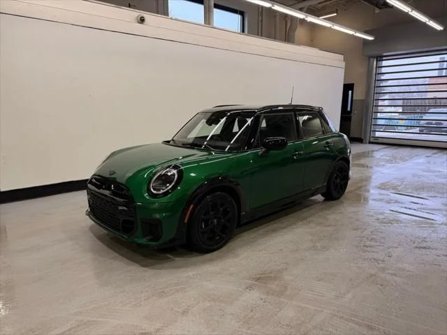 2026 MINI Hardtop Cooper S's photo