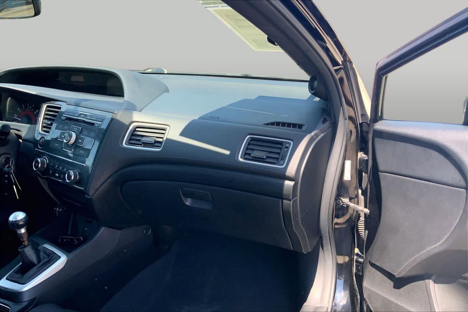 Used 2013 Crystal Black Pearl Honda Si image 15